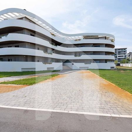 Homiday - Waterfront Montesilvano Marina エクステリア 写真
