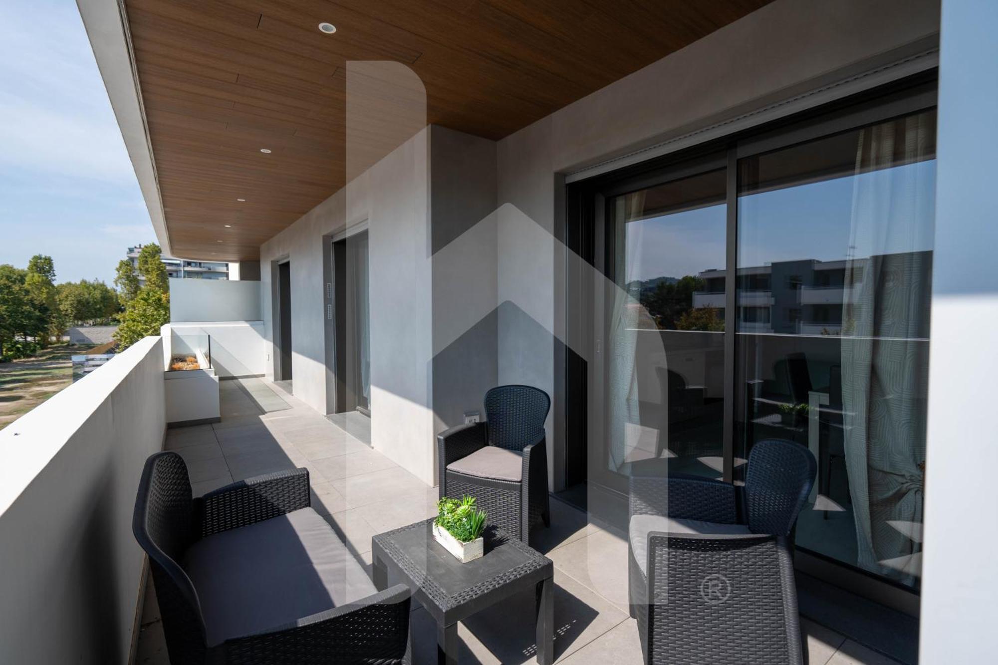 Homiday - Waterfront Montesilvano Marina エクステリア 写真