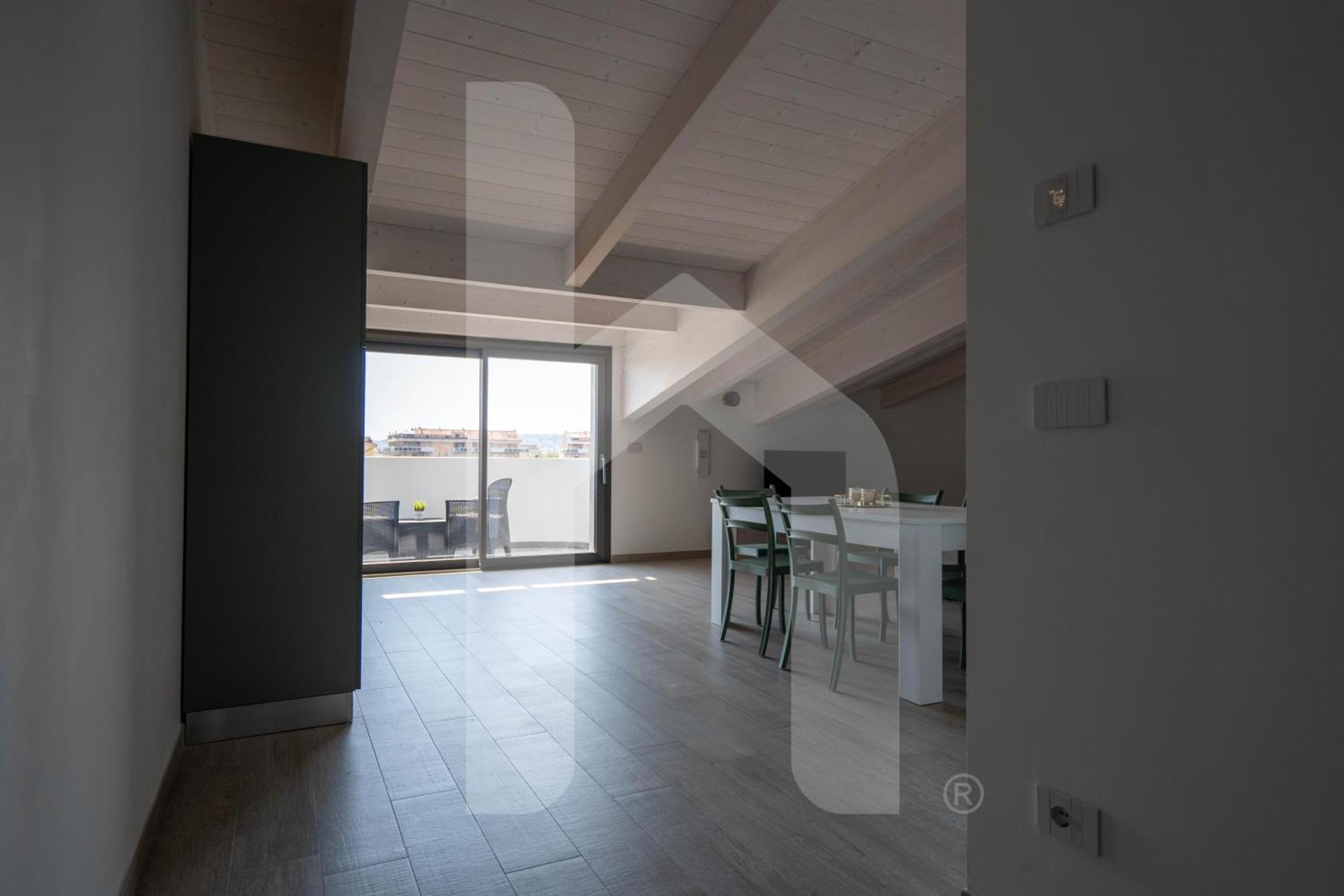 Homiday - Waterfront Montesilvano Marina エクステリア 写真