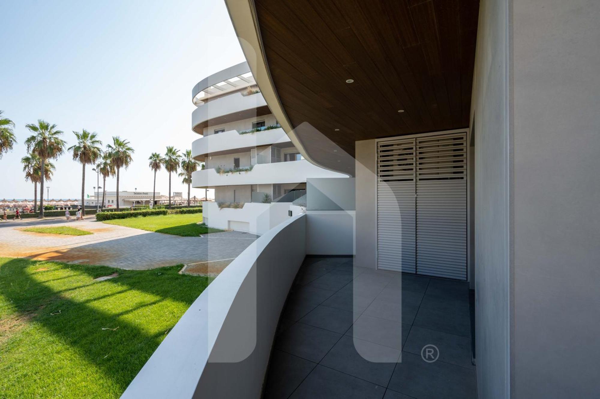 Homiday - Waterfront Montesilvano Marina エクステリア 写真